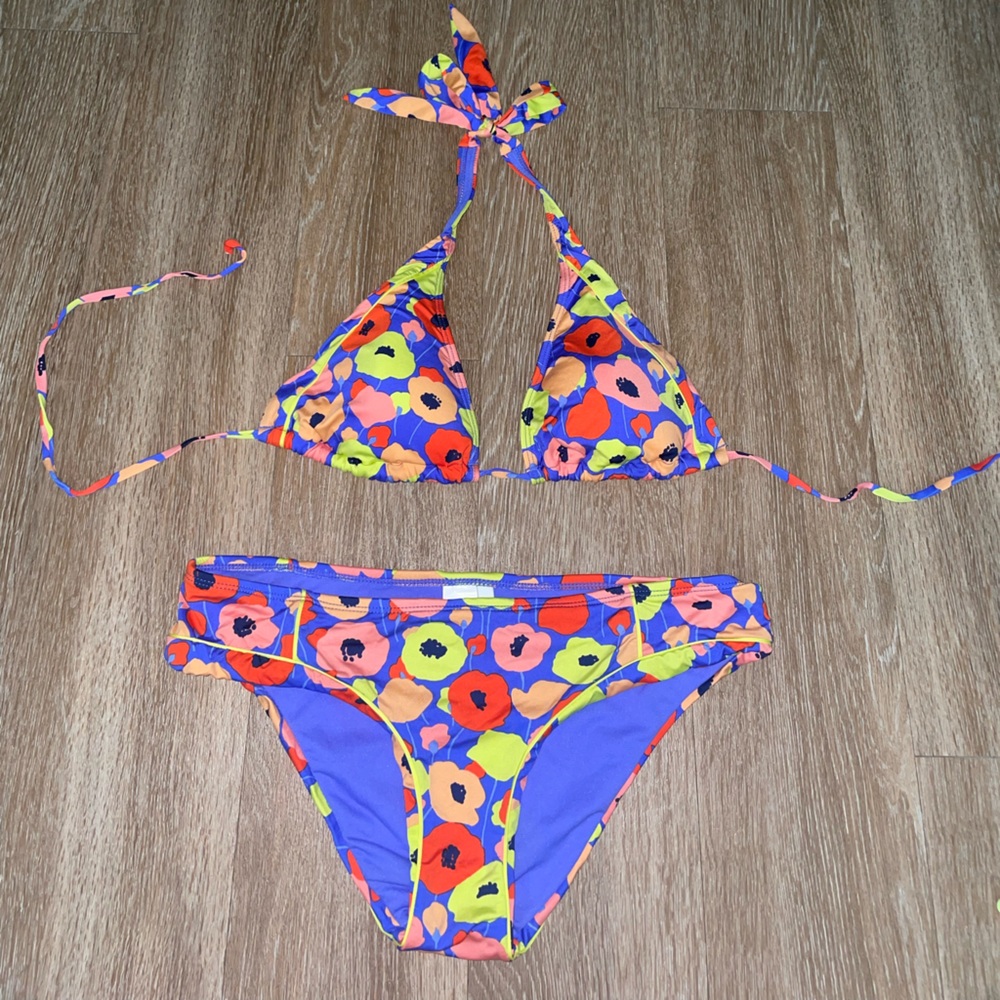 Bar III Bikini
